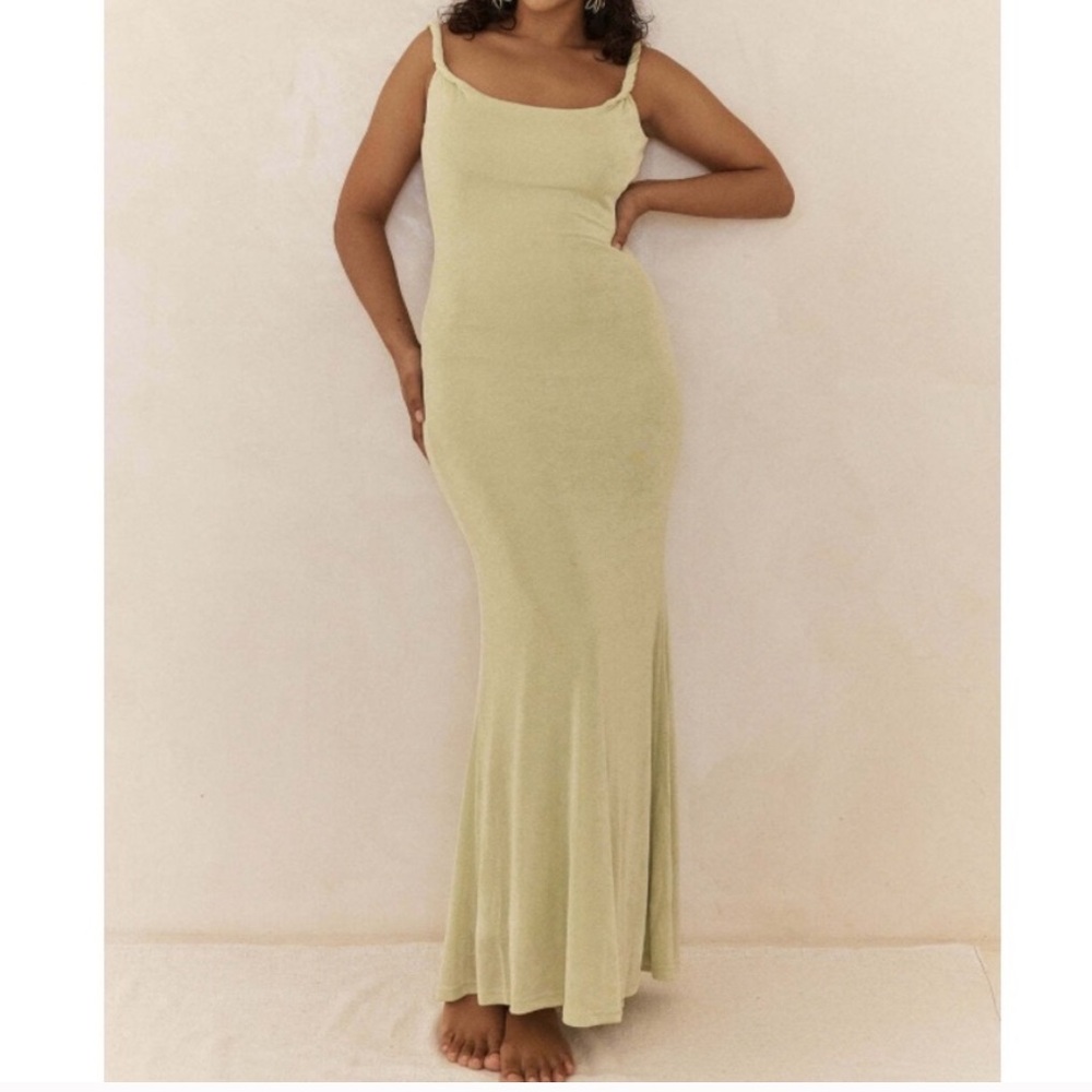 Frida Dress in Green